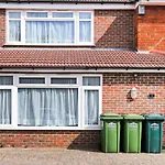 Heathrow Living St Annes Serviced House 5 Bedrooms 3 Bath By 360Stays