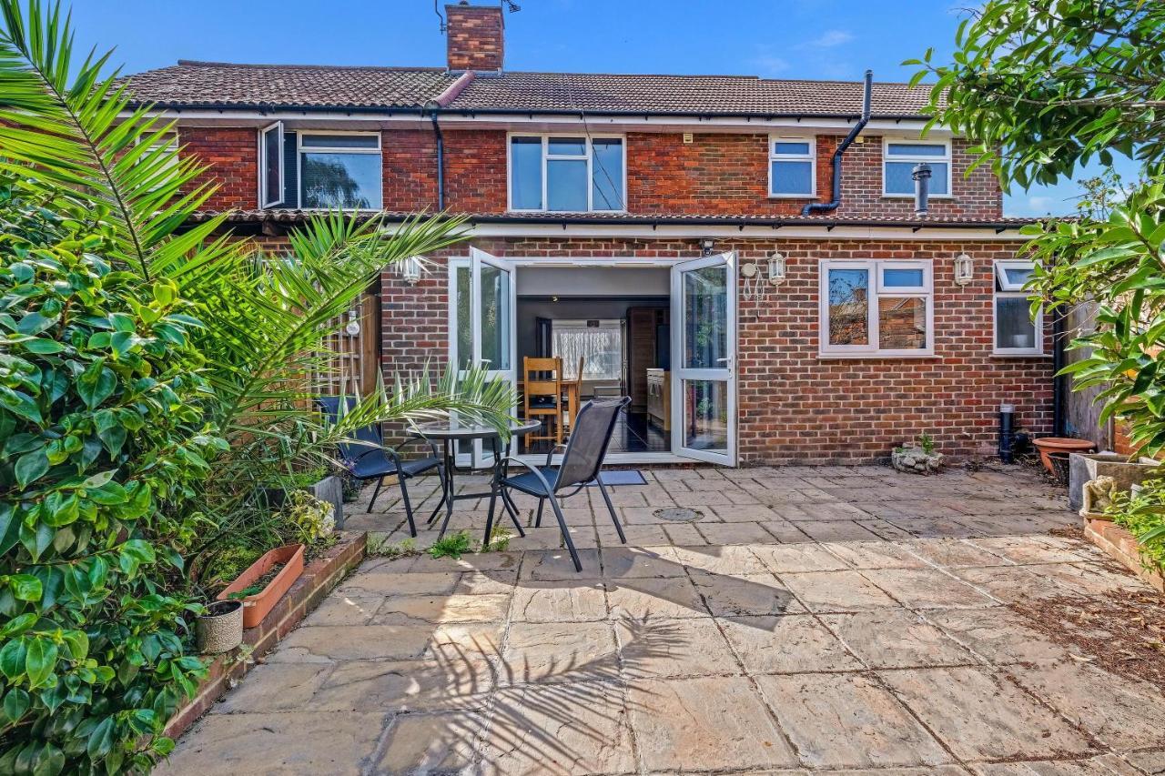 Heathrow Living St Annes Serviced House 5 Bedrooms 3 Bath By 360stays * Stanwell
