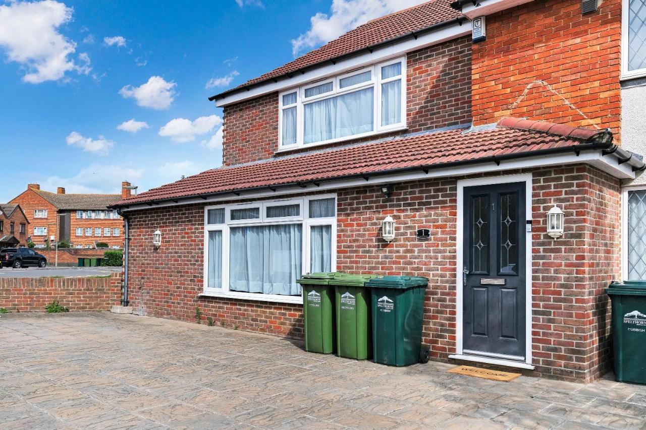 Apartment Heathrow Living St Annes Serviced House 5 Bedrooms 3 Bath By 360stays